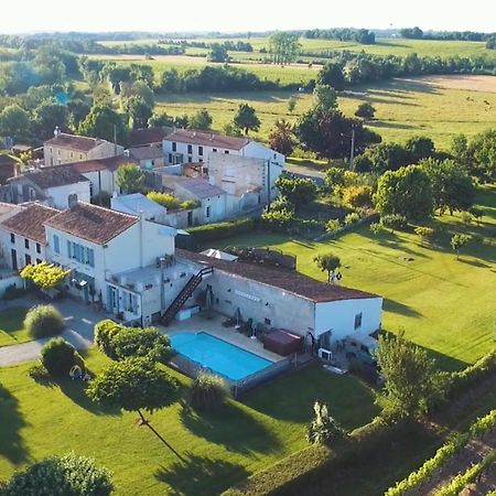 Gite Chez Riviere Nantillé Εξωτερικό φωτογραφία